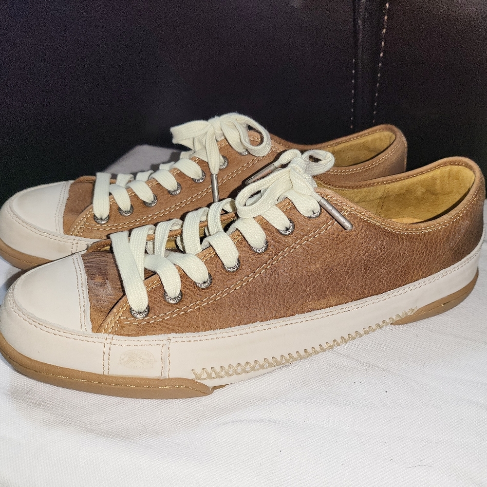 Mens Tommy Bahama tan leather captoe sneakers size 11.5 Athens new in box